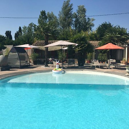 Bed and Breakfast Mas De La Butte Blanche Orgon Екстер'єр фото