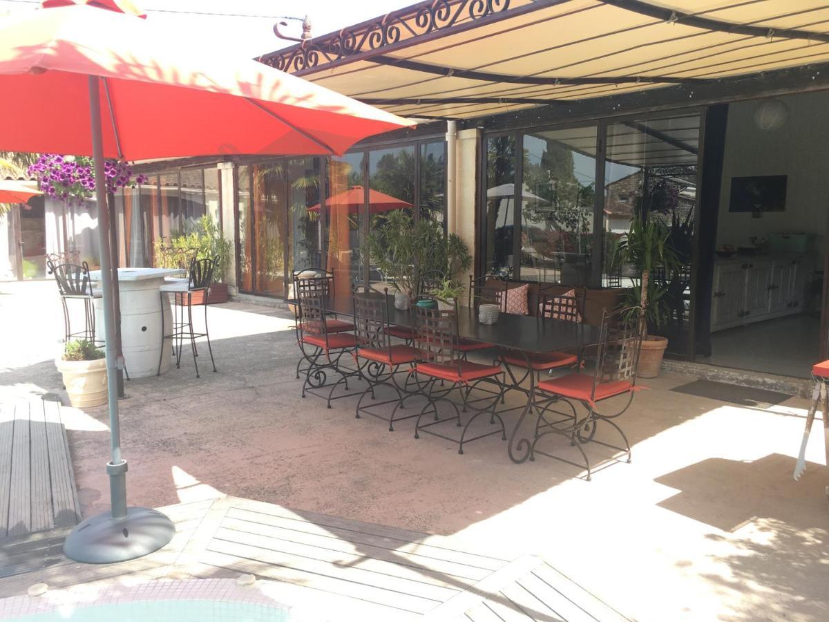 Bed and Breakfast Mas De La Butte Blanche Orgon Екстер'єр фото