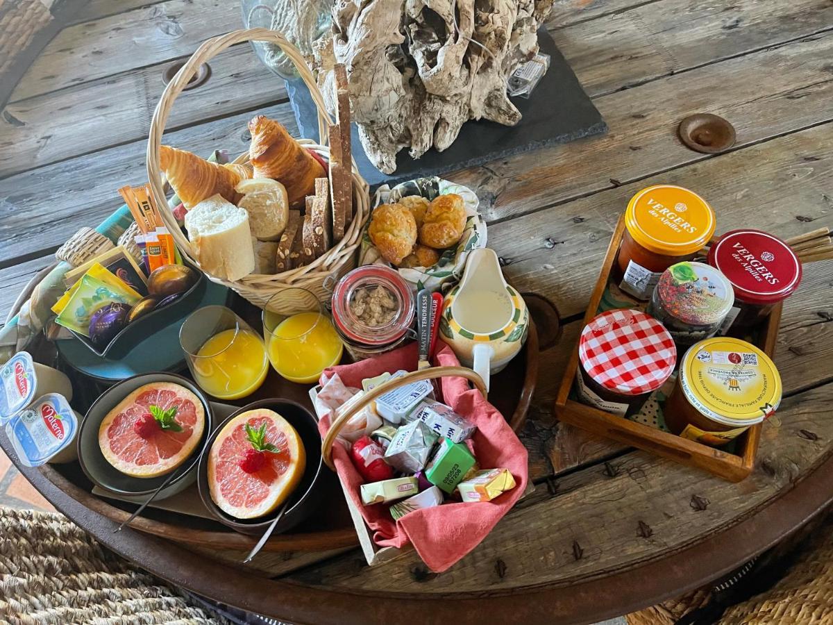 Bed and Breakfast Mas De La Butte Blanche Orgon Екстер'єр фото